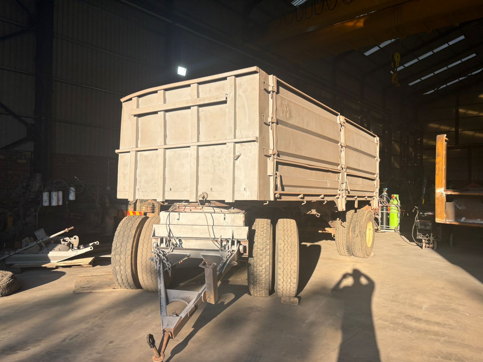 Dump trailer after